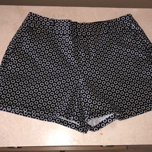 ELLE Shorts Size 4